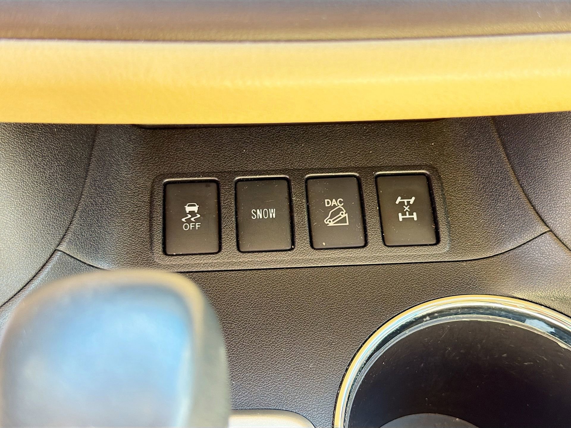 Used 2019 Toyota Highlander XLE image 32