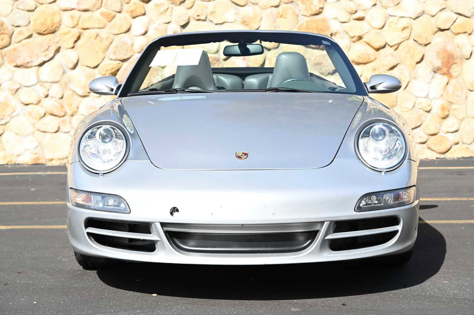 Used 2006 Porsche 911 Carrera 4 image 2