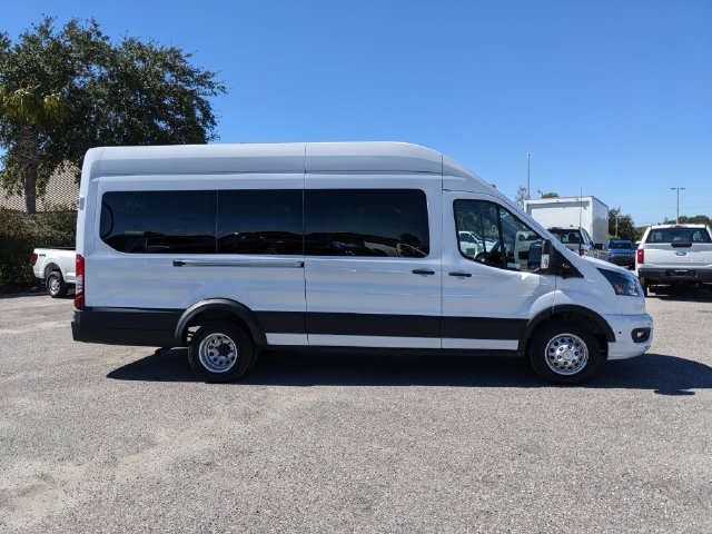 Used 2026 Ford Transit 350 XLT RWD image 3