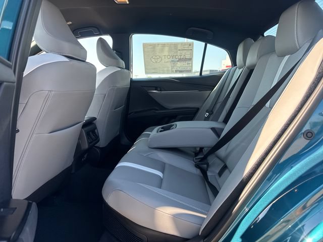 New 2026 Toyota Camry SE w/ Convenience Package FWD image 11