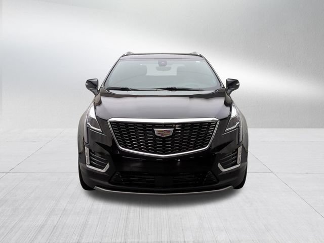Used 2026 Cadillac XT5 Premium Luxury w/ Driver Assist Package AWD/4WD image 2