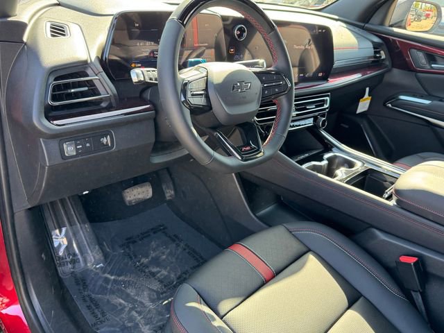 New 2026 Chevrolet Traverse RS w/ LPO, Floor Liner Package FWD image 11