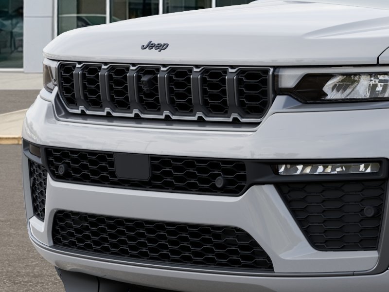New 2026 Jeep Grand Cherokee Limited AWD/4WD image 11