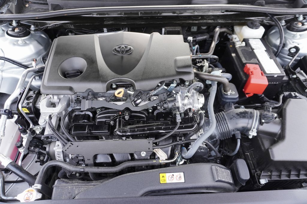 Used 2024 Toyota Camry XLE w/ Cold Weather Package image 25