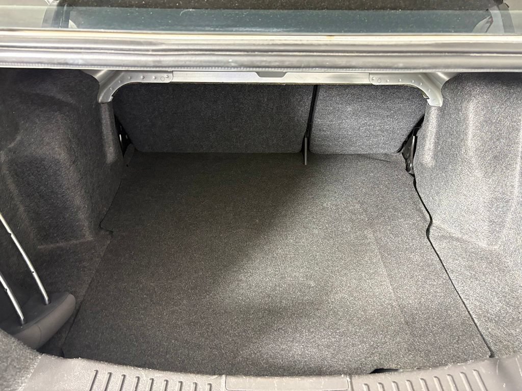 Used 2015 Ford Fiesta S FWD image 29