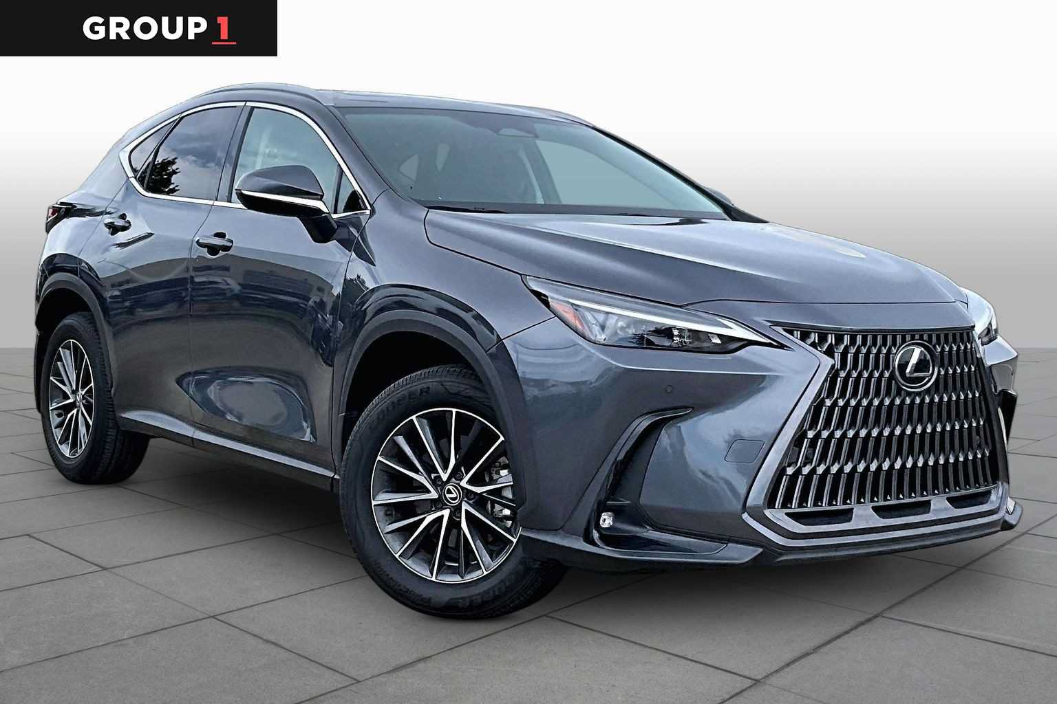 Used 2025 Lexus NX 250 FWD w/ Accessory Package (2T) image 3