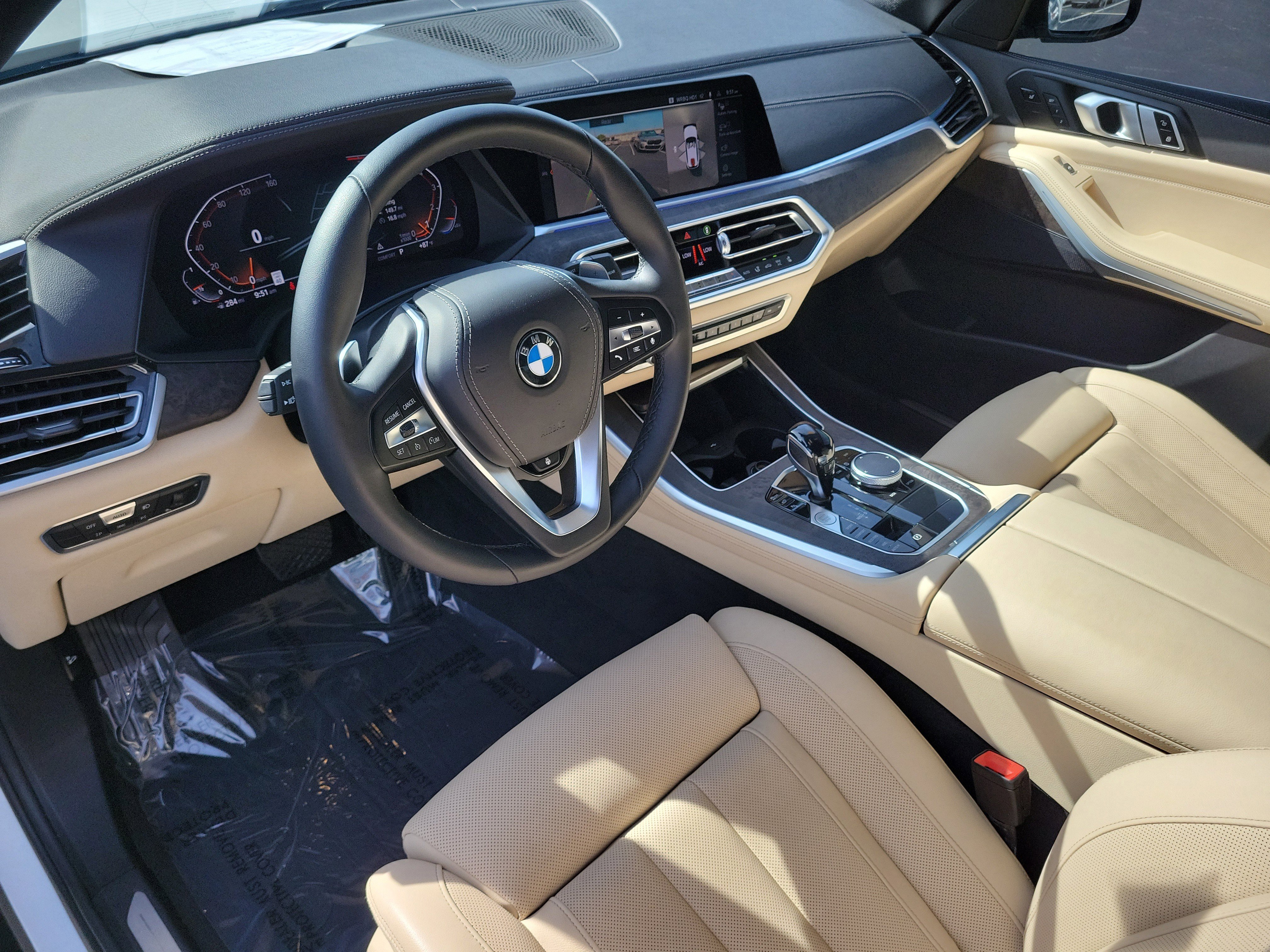 Used 2022 BMW X5 xDrive40i w/ Luxury Seating Package AWD/4WD image 23