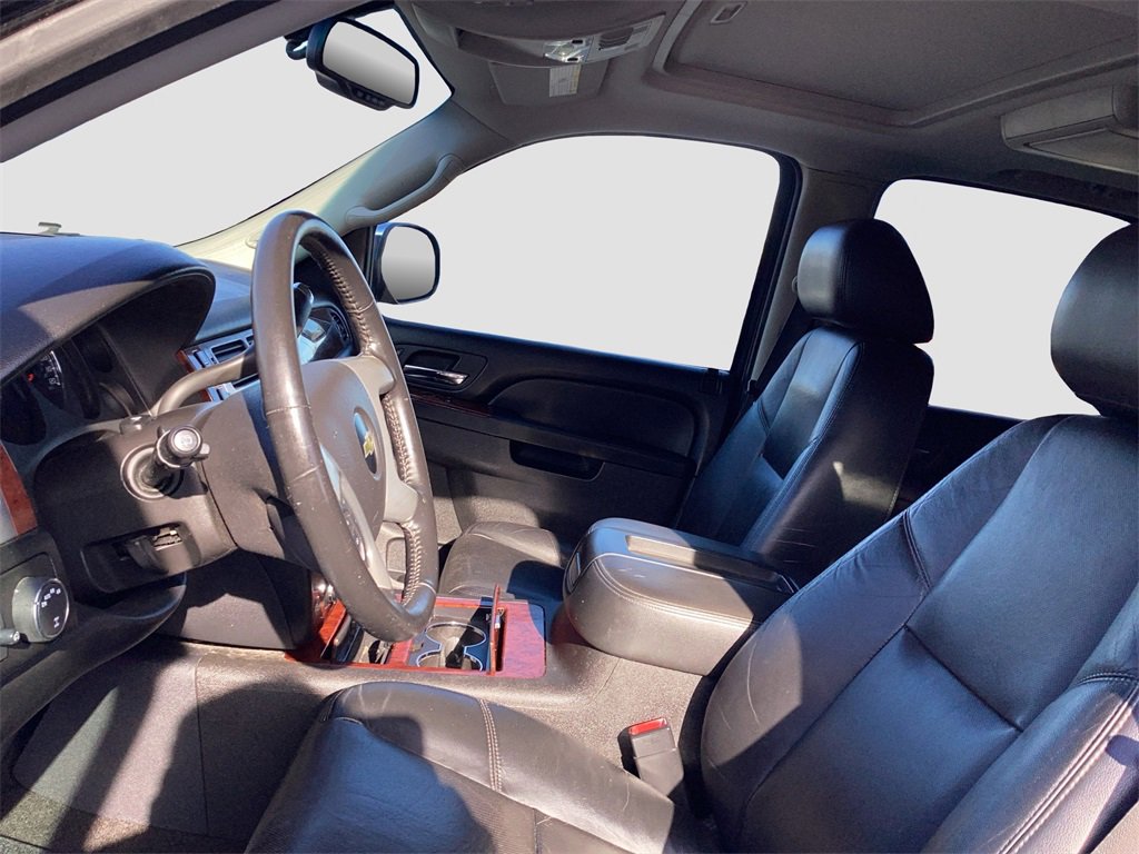 Used 2012 Chevrolet Tahoe LTZ image 9