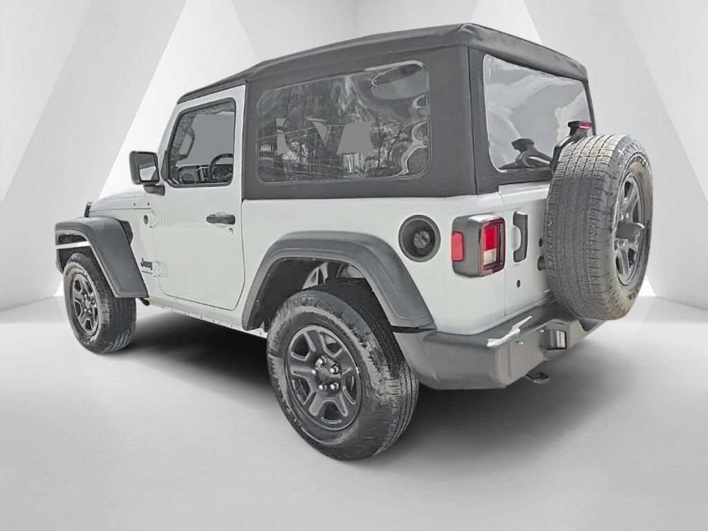 Used 2024 Jeep Wrangler Sport AWD/4WD image 8