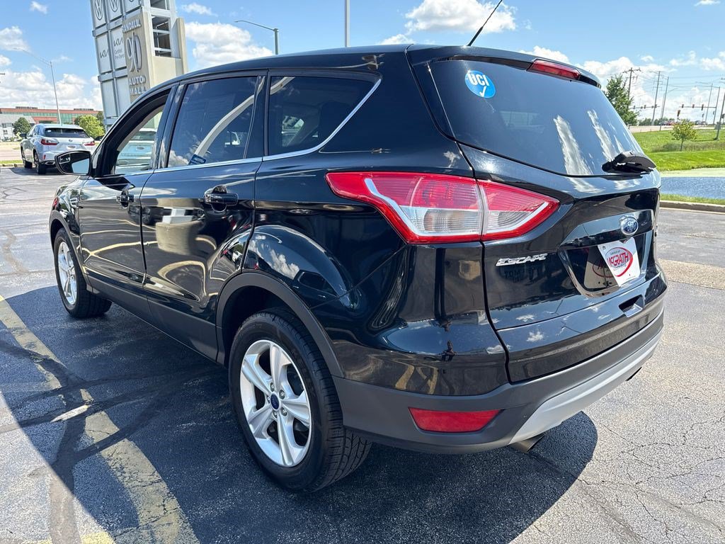 Used 2016 Ford Escape SE FWD image 8