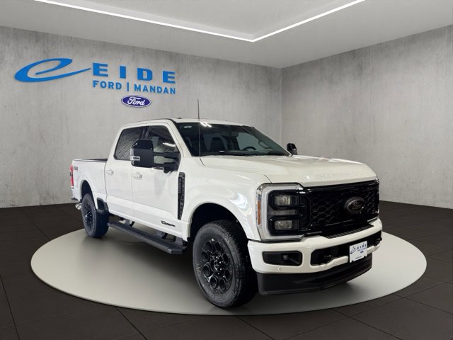 New 2026 Ford F250 Lariat w/ Black Appearance Package AWD/4WD image 1