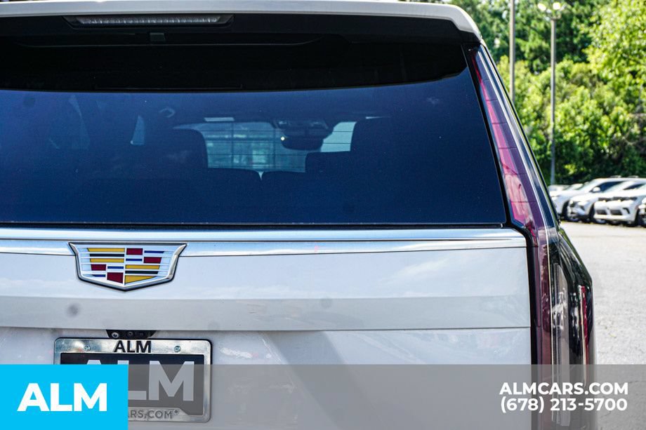 Used 2023 Cadillac Escalade Premium Luxury w/ Performance Package AWD/4WD image 12