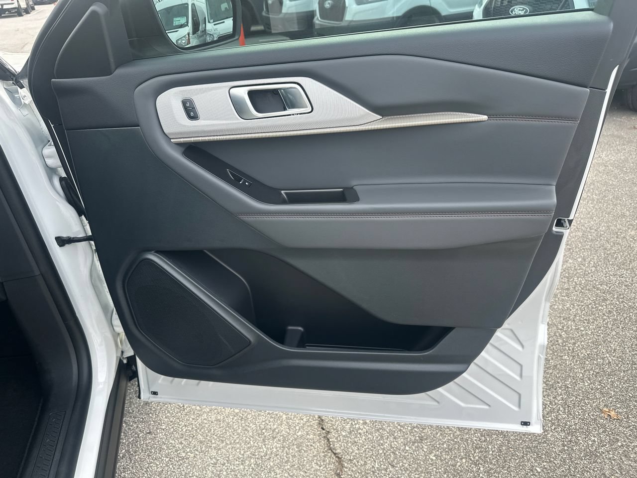 New 2026 Ford Explorer Active w/ Active Comfort Package RWD image 14