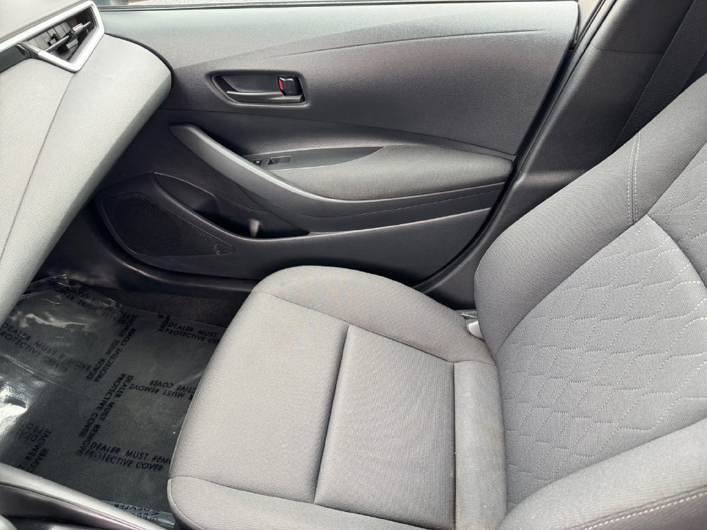Certified 2025 Toyota Corolla LE FWD image 30