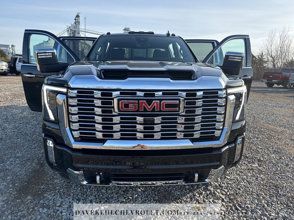 Used 2025 GMC Sierra 2500 Denali w/ Denali Reserve Package image 38