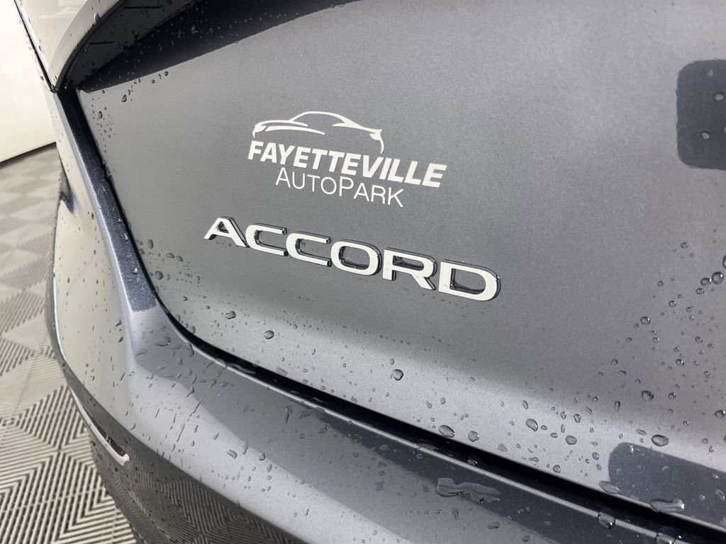 New 2025 Honda Accord SE image 18