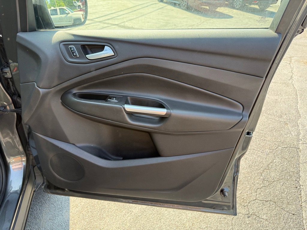 Used 2015 Ford Escape Titanium image 56