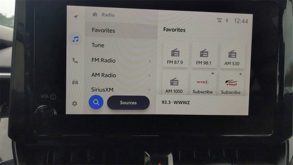 Used 2023 Toyota Corolla LE image 24