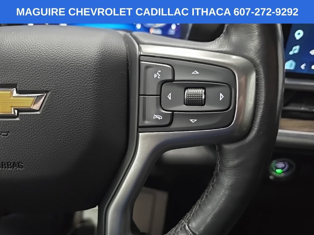 Used 2022 Chevrolet Silverado 1500 LT AWD/4WD image 22