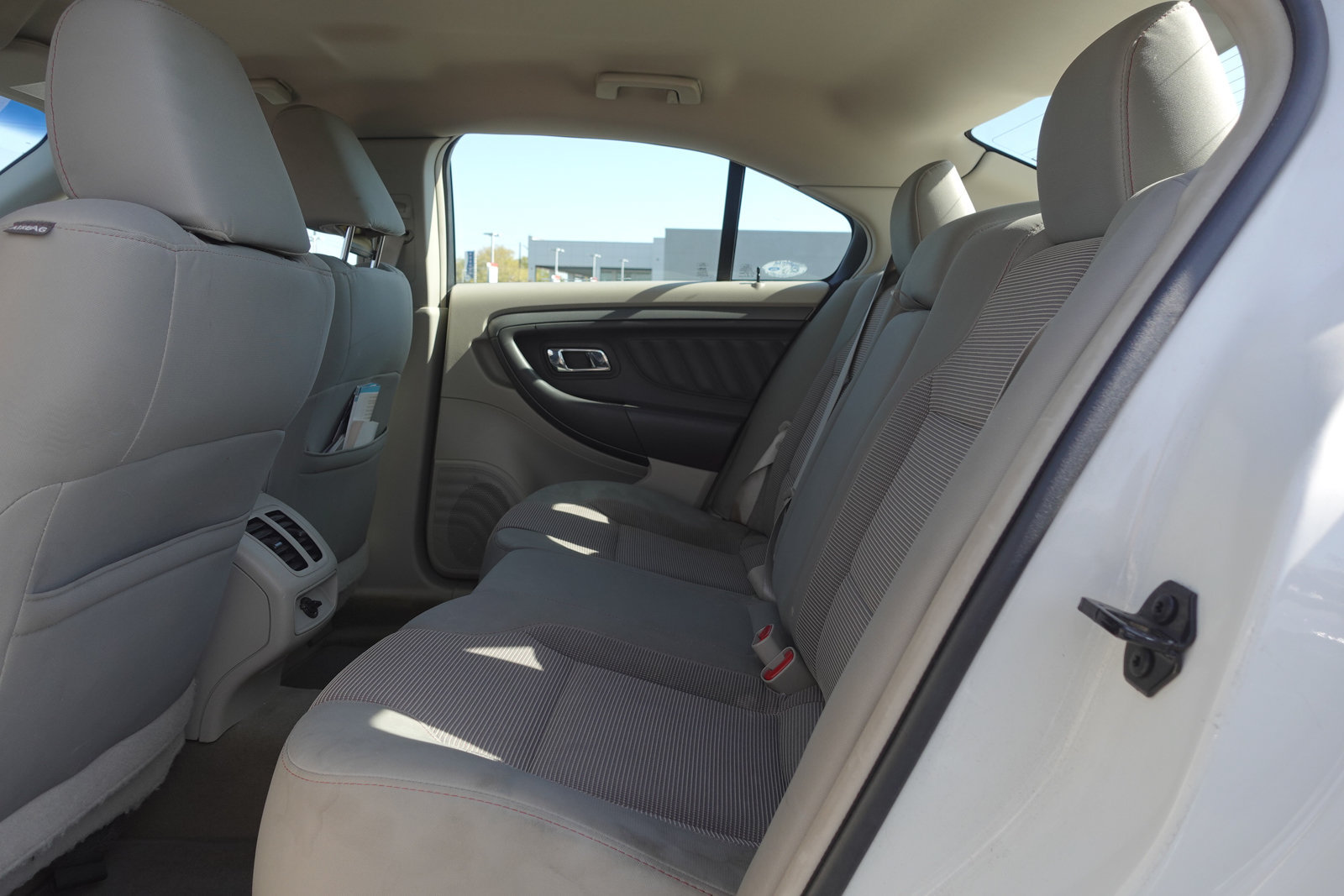 Used 2012 Ford Taurus SEL FWD image 12
