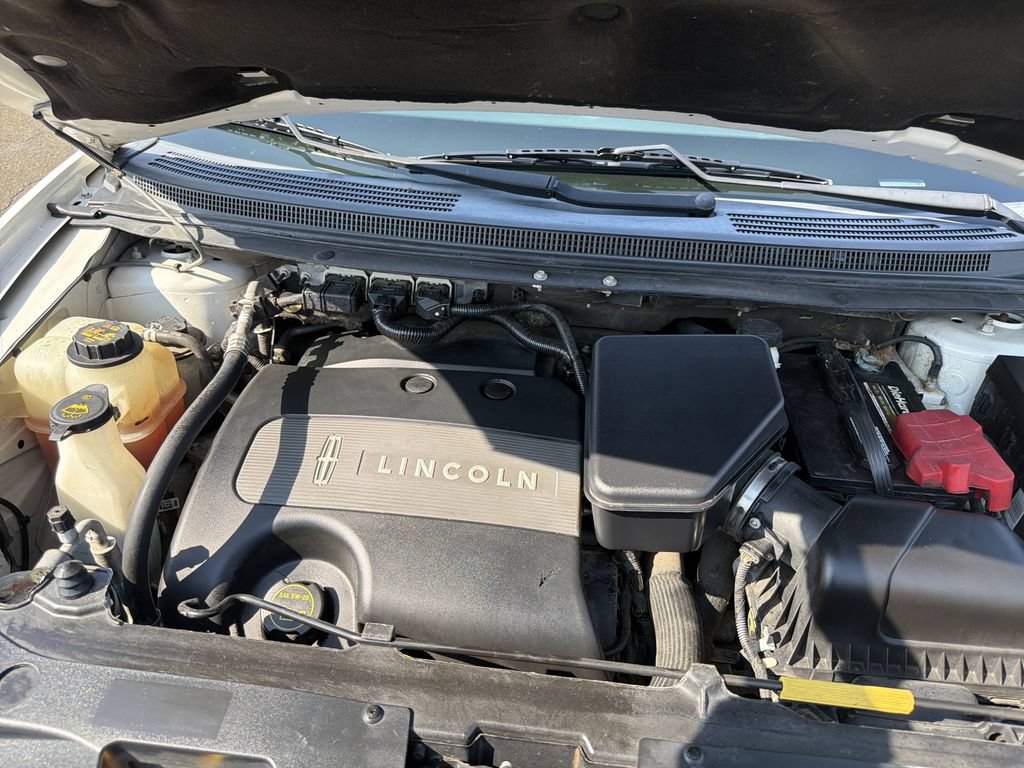 Used 2014 Lincoln MKX AWD w/ Equipment Group 102A image 34