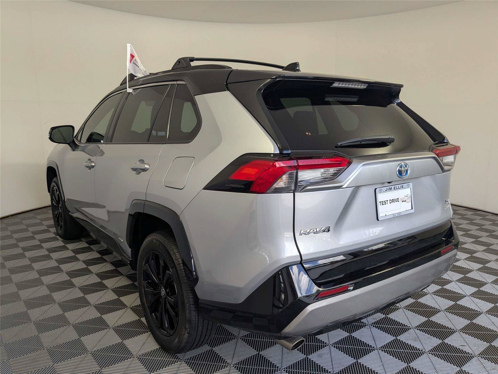 Certified 2022 Toyota RAV4 XSE AWD/4WD image 8