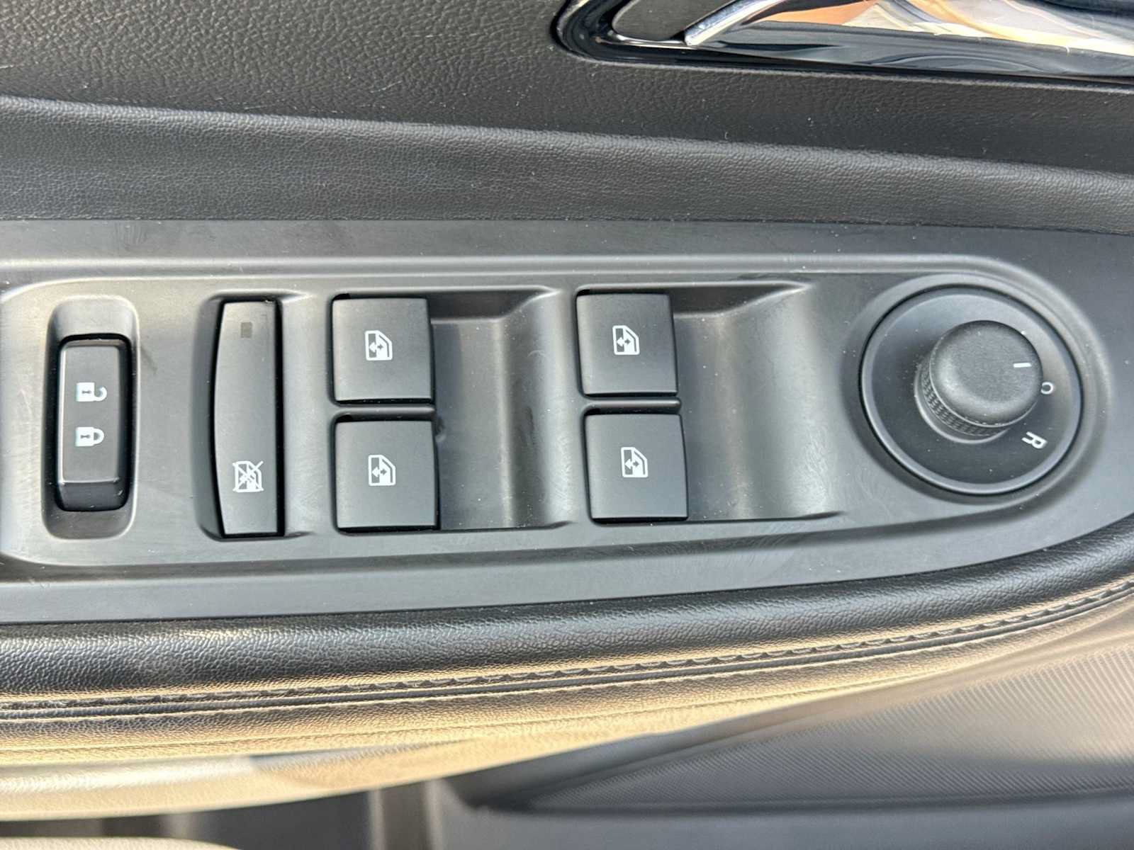 Used 2018 Buick Encore Preferred AWD/4WD image 16
