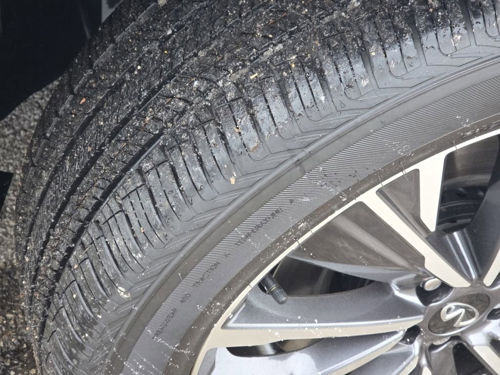 New 2026 INFINITI QX60 Luxe image 23