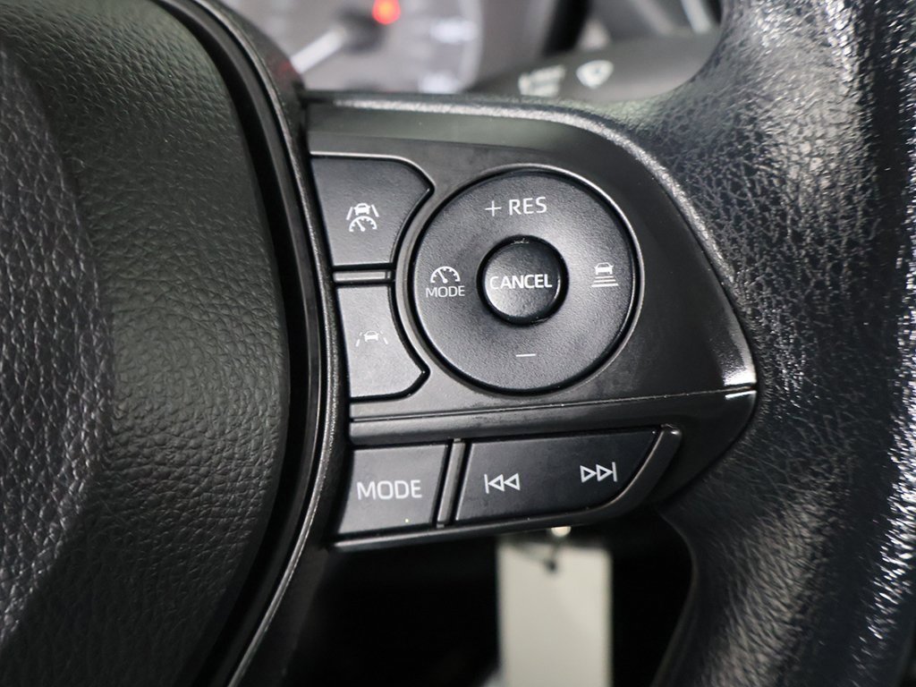 Used 2024 Toyota Corolla LE image 32