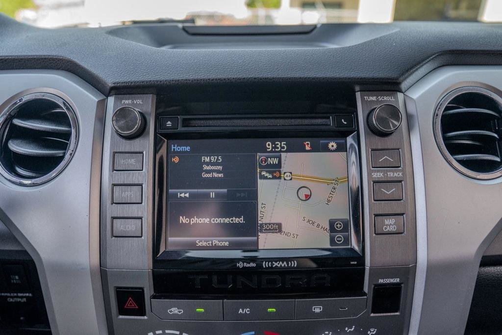Used 2017 Toyota Tundra SR5 w/ SR5 Upgrade Package AWD/4WD image 28