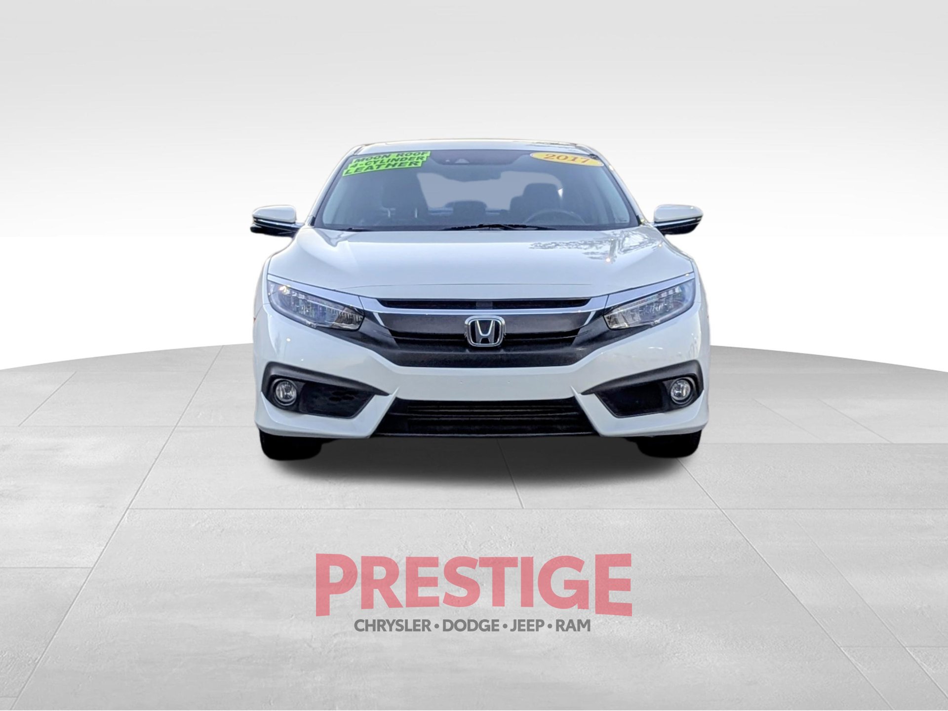 Used 2017 Honda Civic Touring image 3