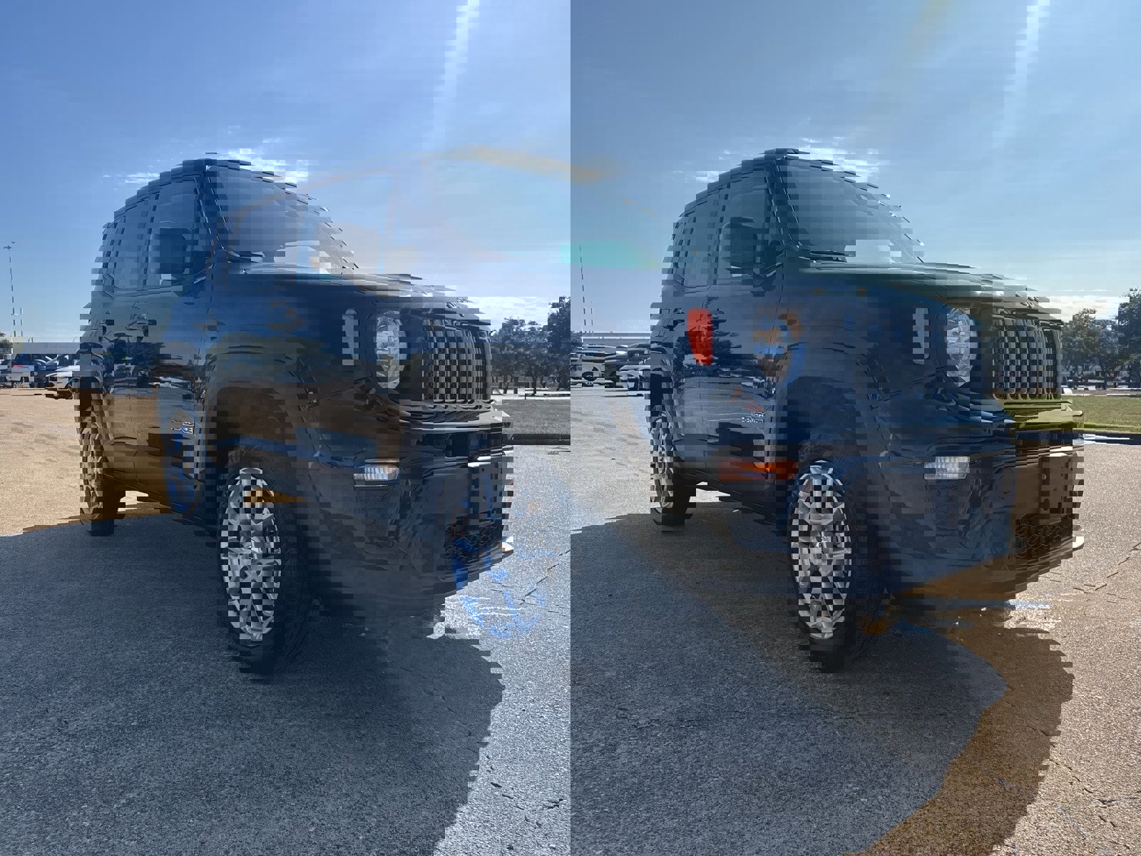 Used 2023 Jeep Renegade Latitude