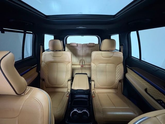 Used 2022 Jeep Grand Cherokee L Summit w/ Advanced Protech Group IV image 20