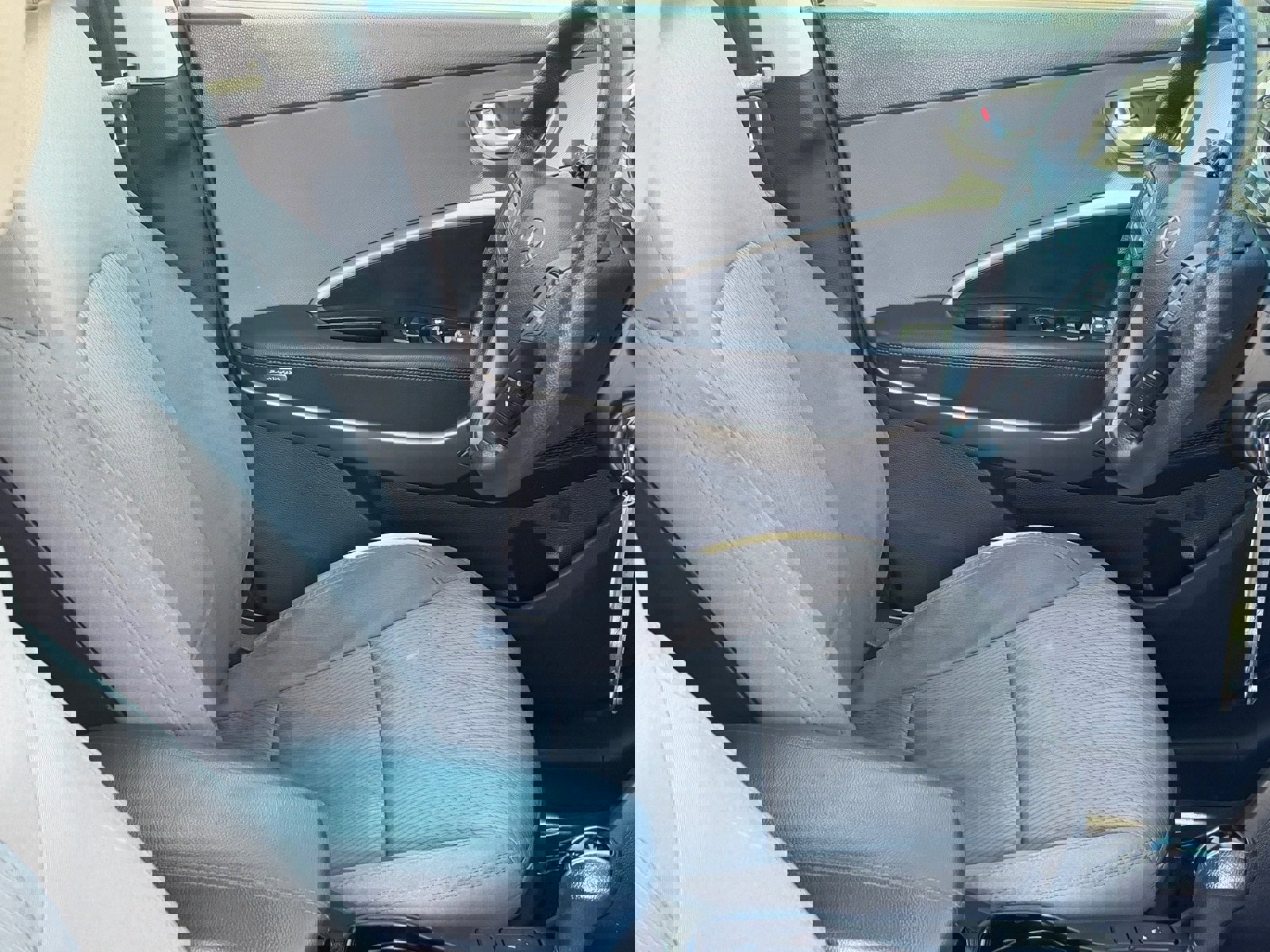 Used 2015 Hyundai Santa Fe Sport w/ Option Group 02 image 10