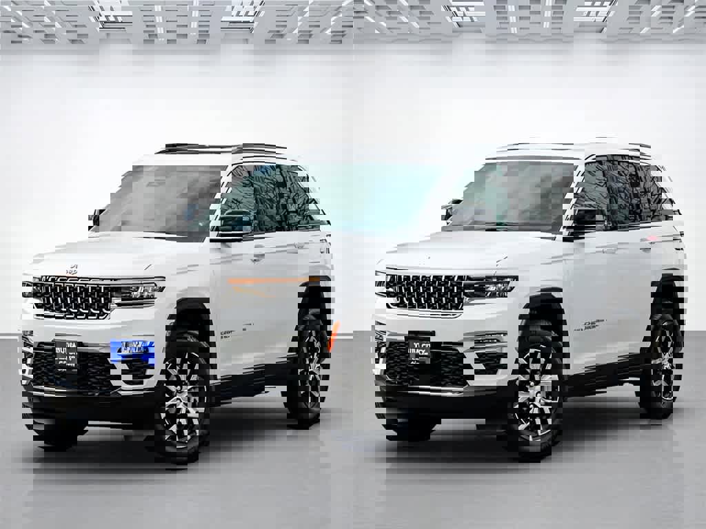 New 2025 Jeep Grand Cherokee Limited w/ Luxury Tech Group II image 2