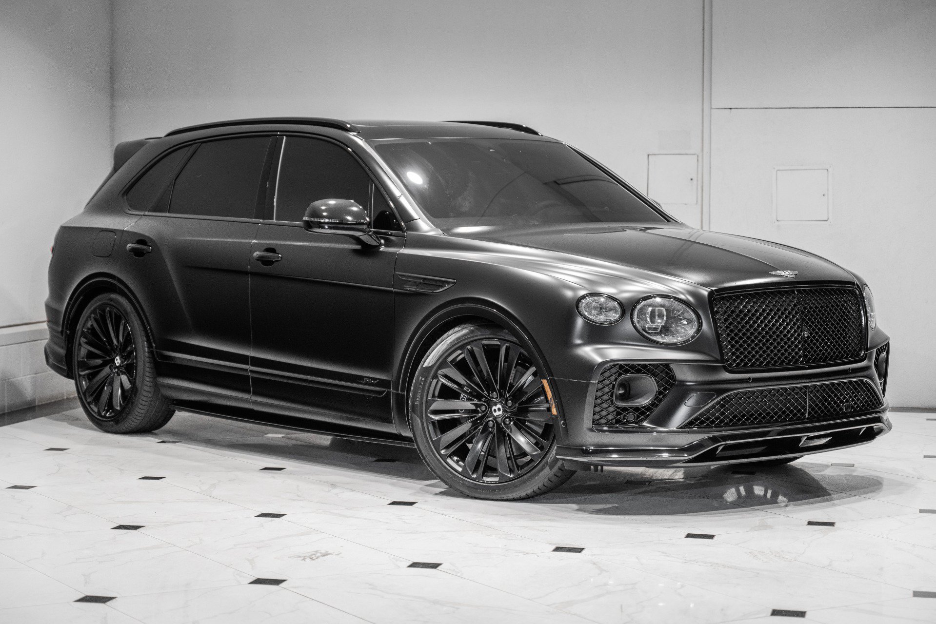 Certified 2022 Bentley Bentayga Speed AWD/4WD image 1