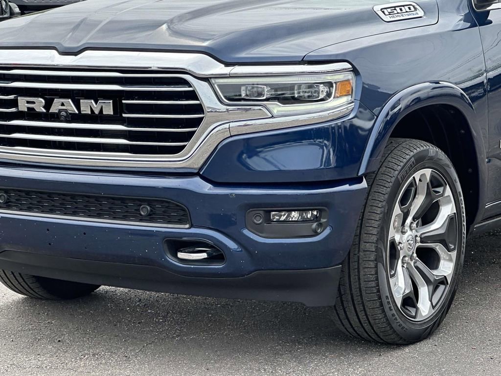 Used 2024 RAM 1500 Limited AWD/4WD image 8