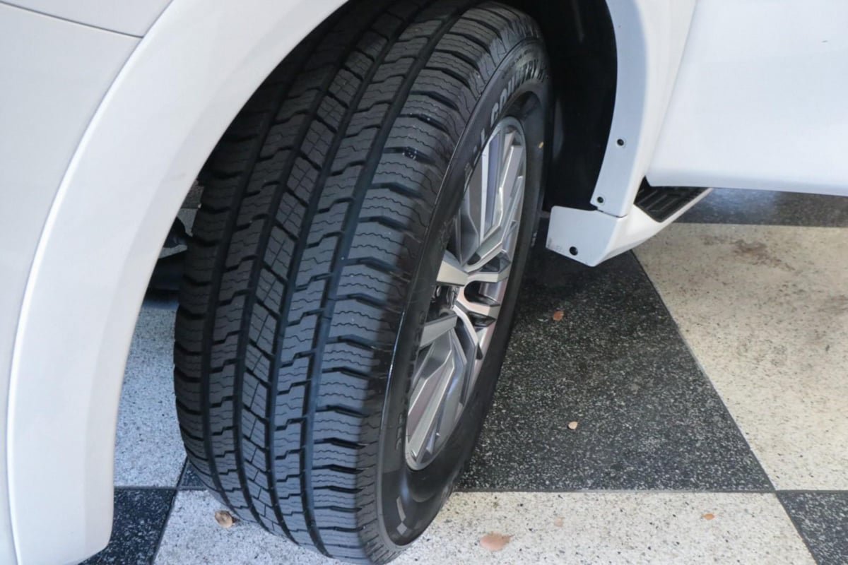 Used 2023 Nissan Armada SL w/ Cargo Package RWD image 21