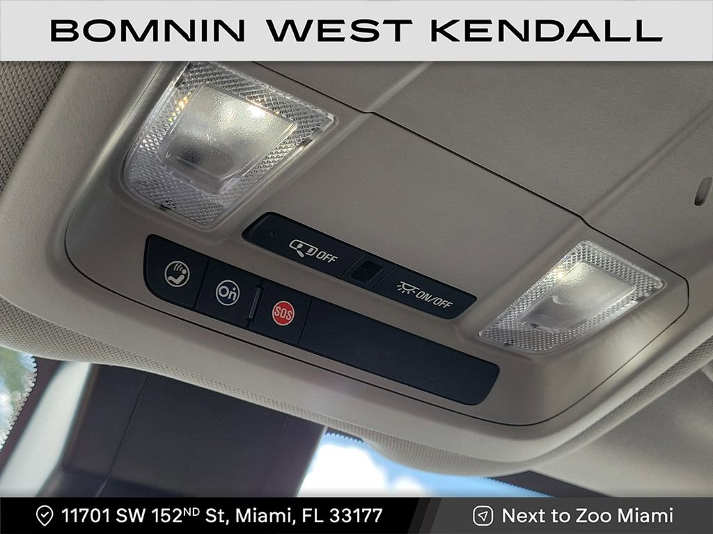 Used 2023 Chevrolet Equinox LT image 24