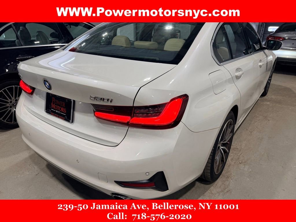 Used 2019 BMW 330i xDrive Sedan w/ Convenience Package image 4