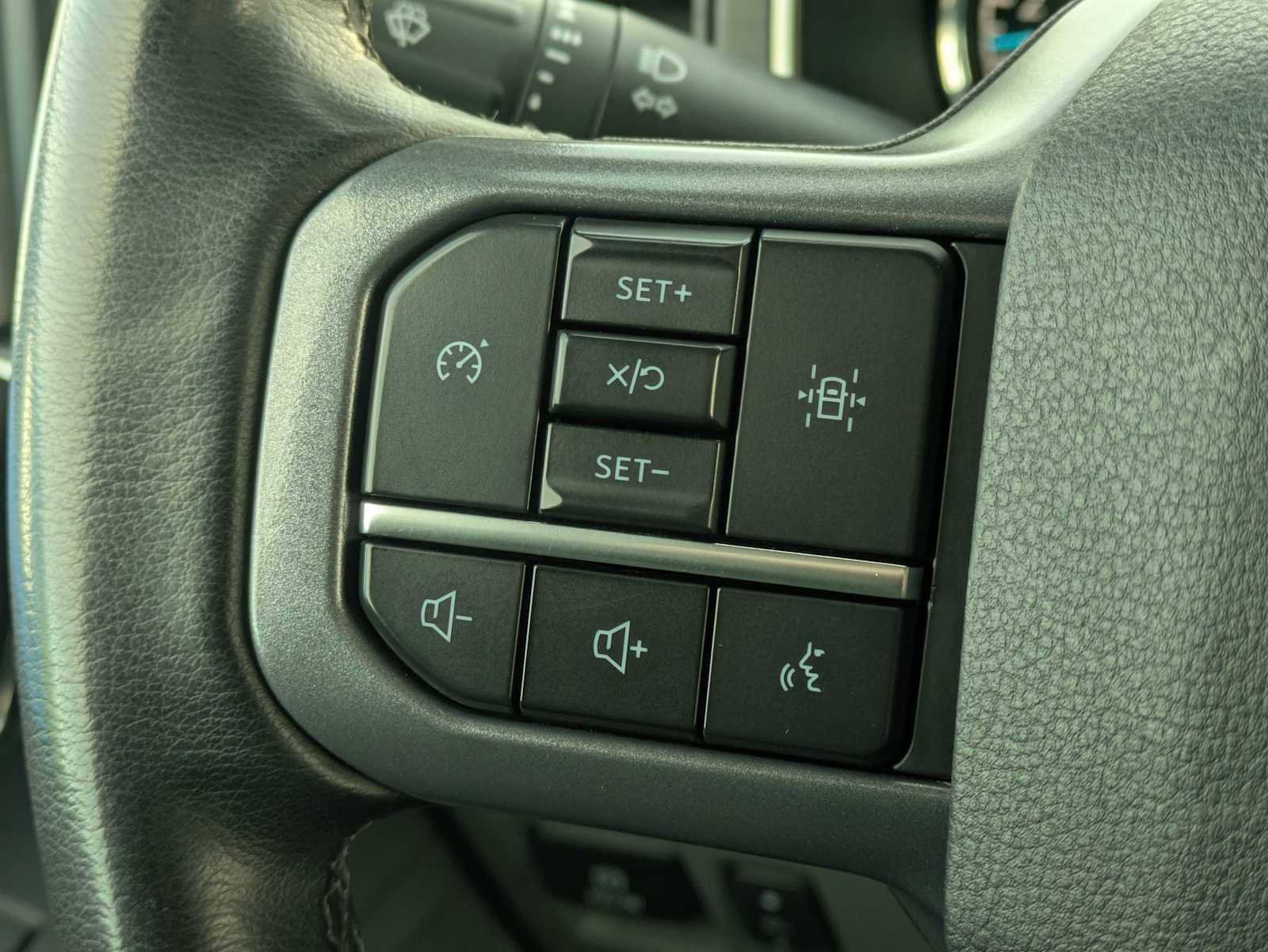 Used 2023 Ford F150 XLT w/ Equipment Group 301A Mid image 23