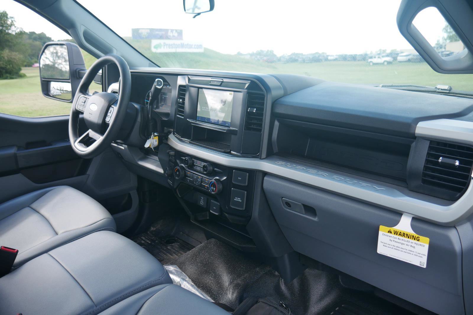 New 2025 Ford F550 2WD Regular Cab Super Duty image 53