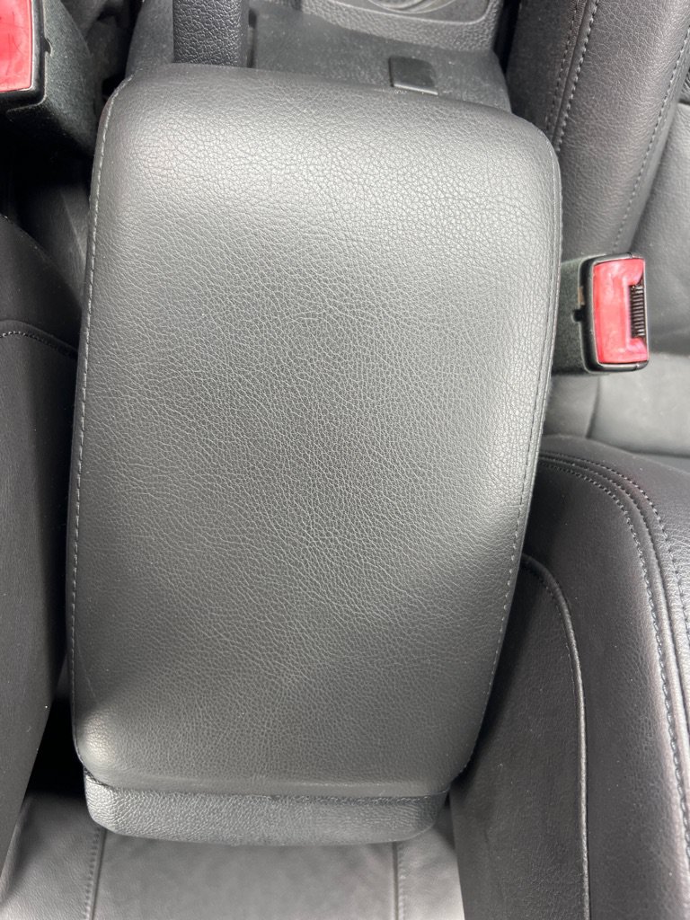 Used 2014 Volkswagen GTI Driver's Edition FWD image 33