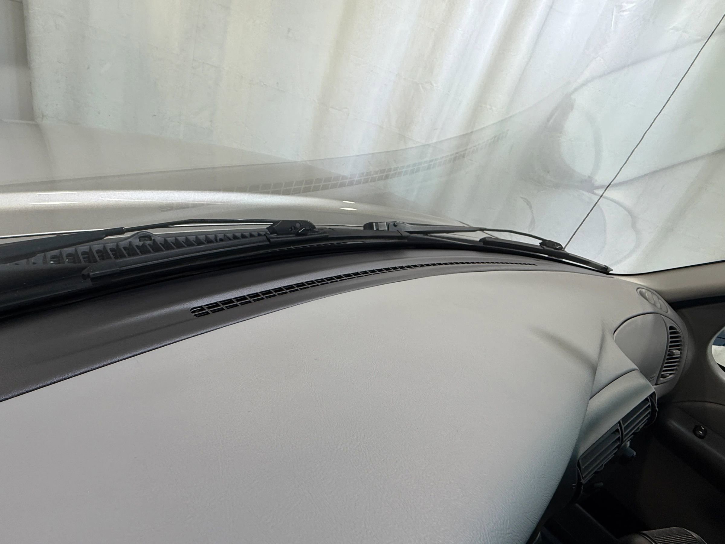 Used 2003 Ford Explorer Sport Trac XLT image 41