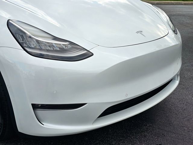 Used 2022 Tesla Model Y Long Range AWD/4WD image 3