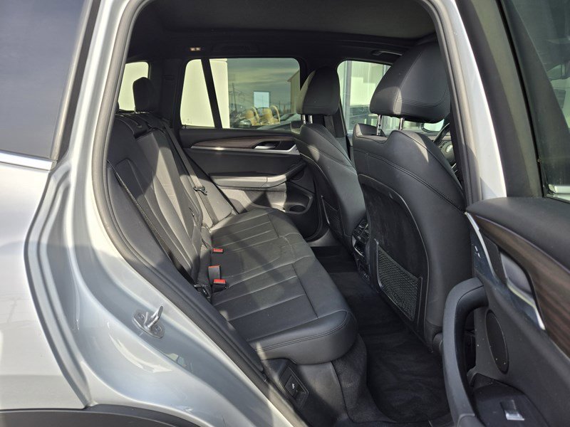 Used 2021 BMW X3 xDrive30e w/ Convenience Package image 11