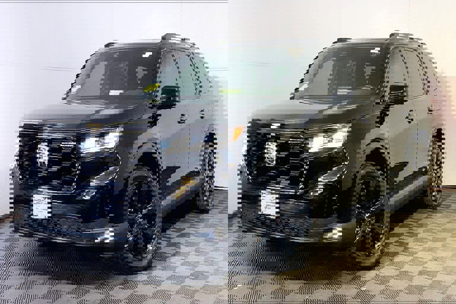 Used 2025 Honda Pilot Black Edition image 1