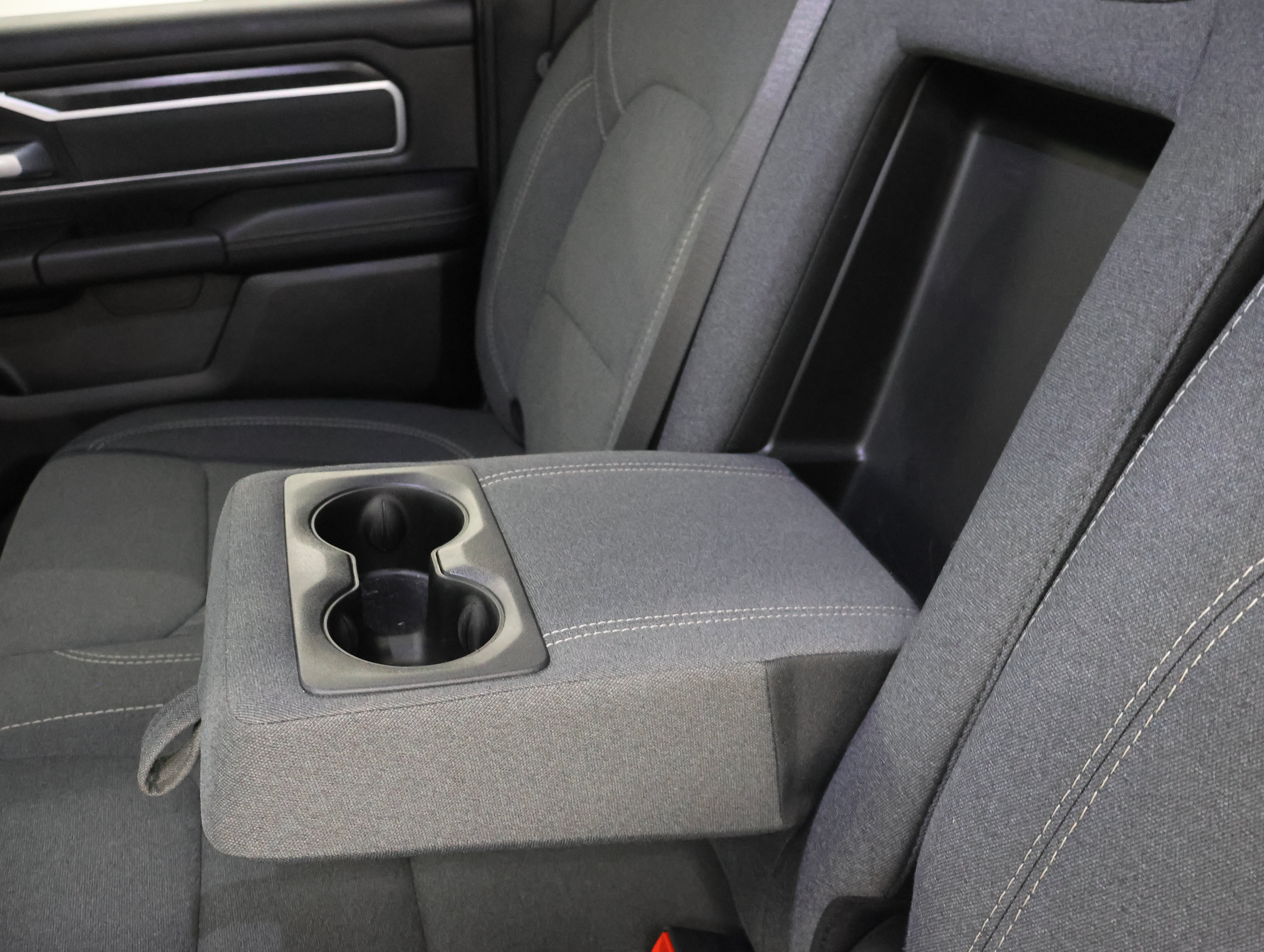 Used 2022 RAM 1500 Big Horn AWD/4WD image 36