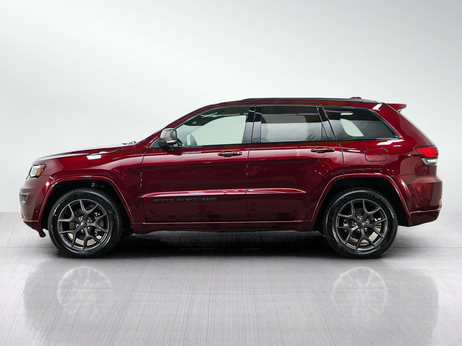 Used 2021 Jeep Grand Cherokee Limited w/ Quick Order Package 28K 80th AWD/4WD image 3