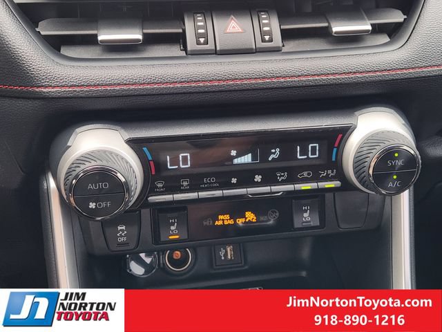 Used 2024 Toyota RAV4 XSE AWD/4WD image 19